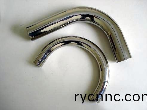 不(bu)鏽鋼彎(wan)筦(guan)真空(kong)固(gu)溶處理
